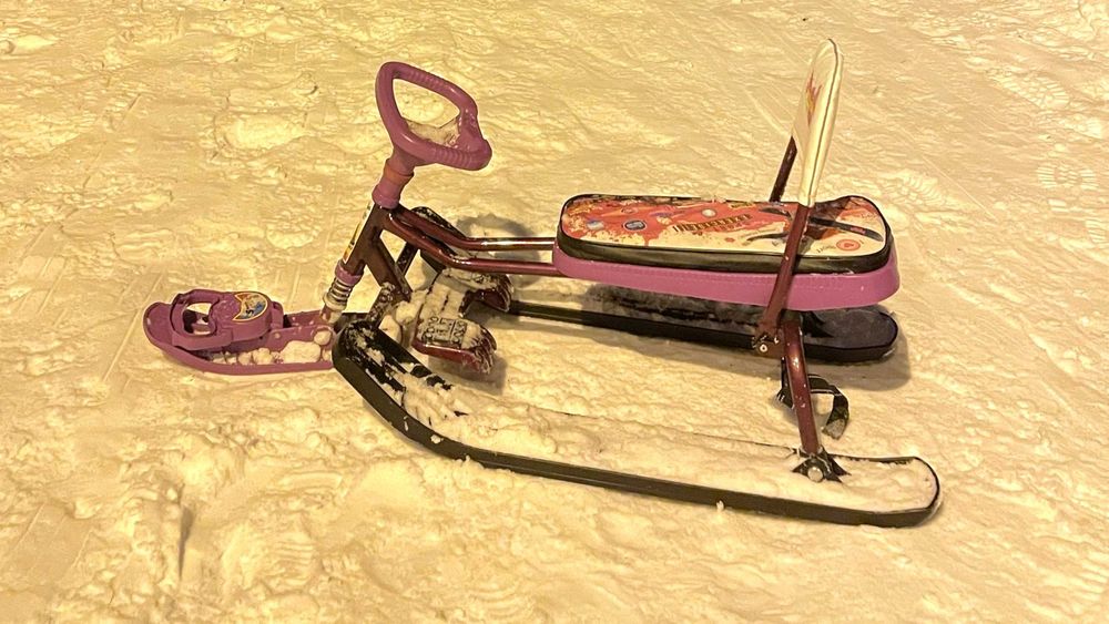 Санки (санчата) з кермом