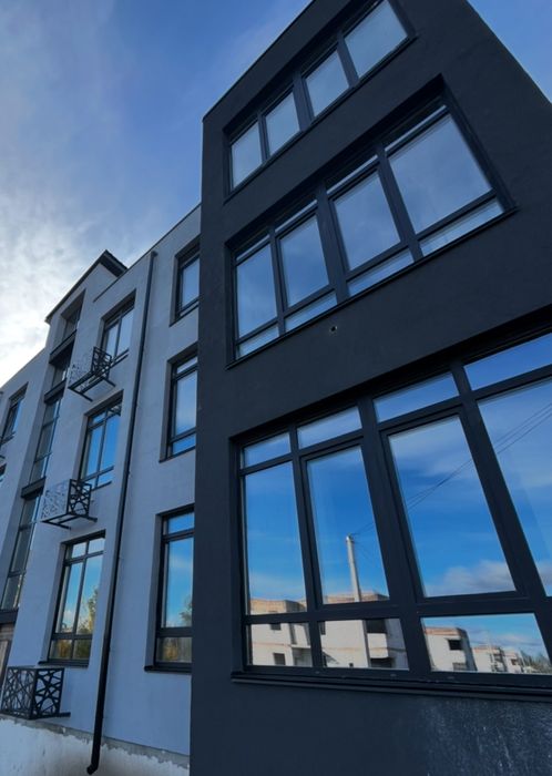 2 кімнатна квартира в клубному будинку