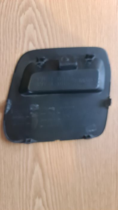 Заглушка бампера Рено Дастер