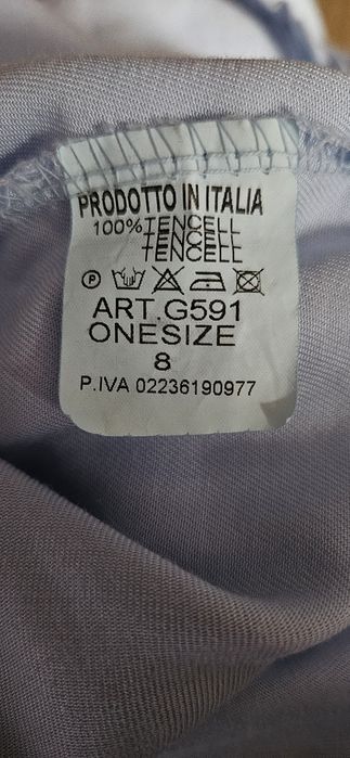 Włoska koszula damska uni błękitna