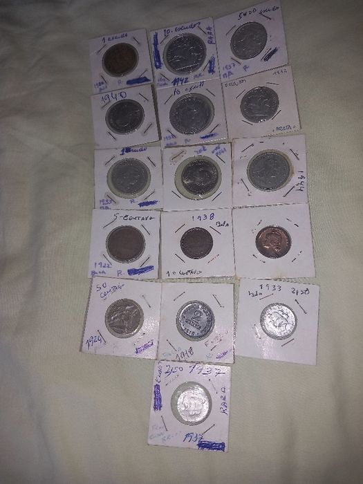 Moedas de escudos raras vendo