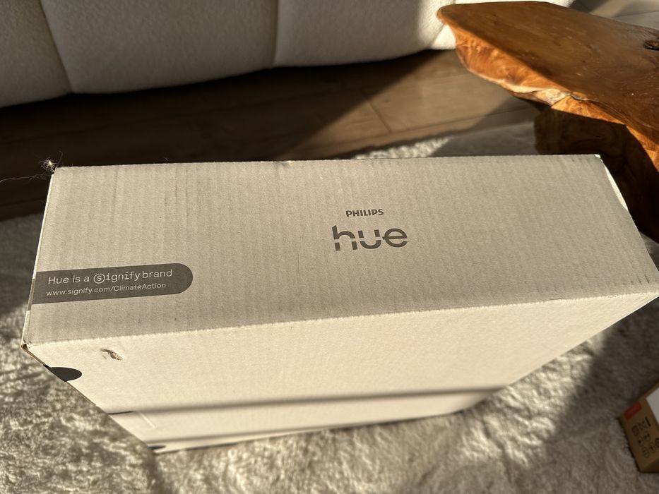 Lampa Sufitowa 30x30 TW Inteligentna Zigbee Aurelle Philips Hue