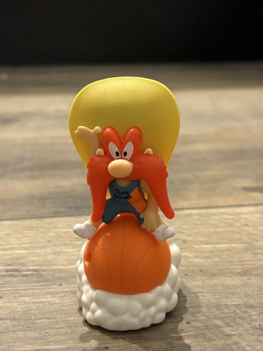 kolekcja zabawek Space Jam 2 – oryginalne figurki z McDonald’s