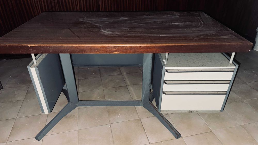 Secretárias metálicas - Várias