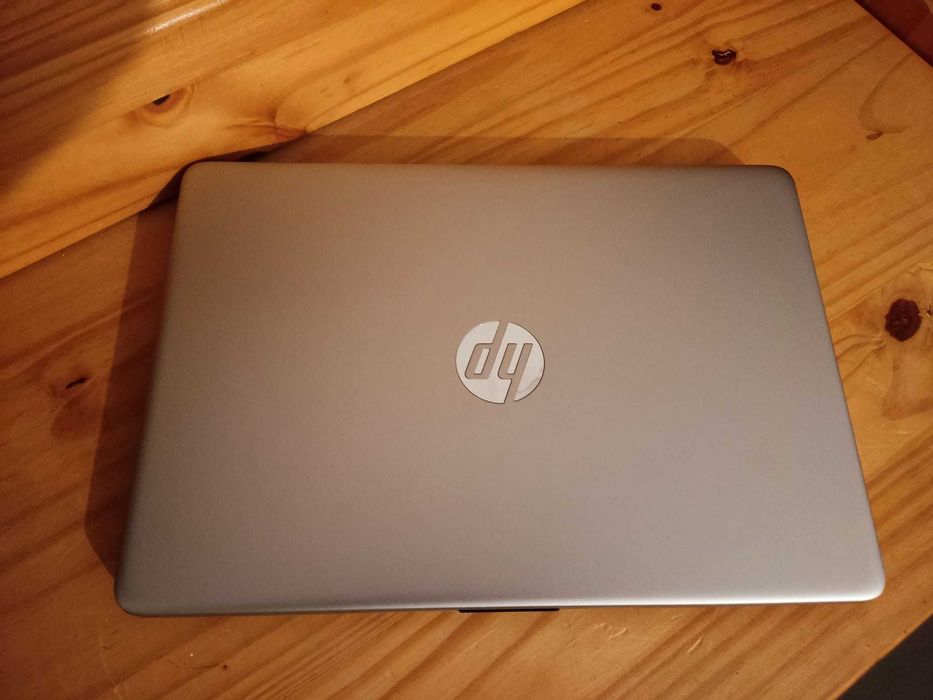 Portátil HP 14s-dq0008np