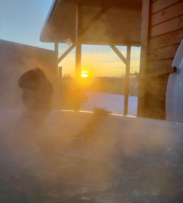 domek na Kaszubach kaszuby jacuzzi, balia, ogrodzony sauna beczka