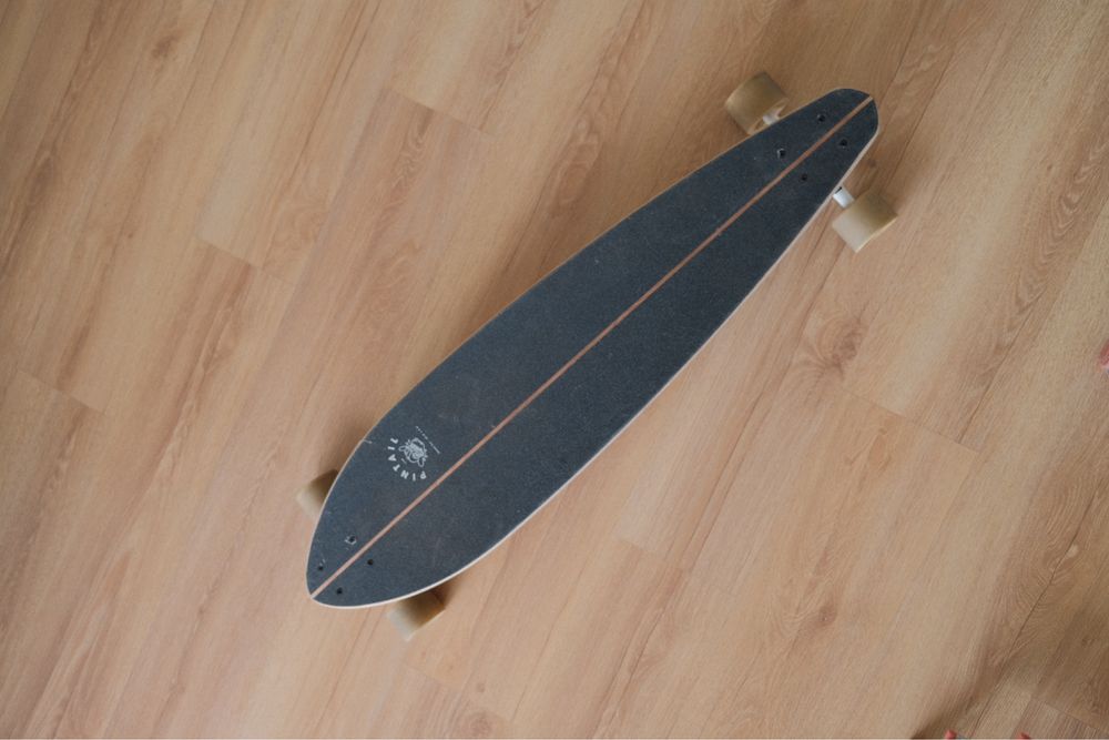 Longboard z decathlon