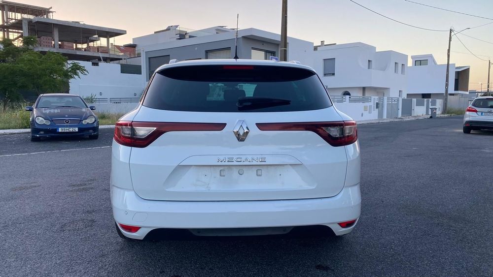 Renault Mégane514703418909665285