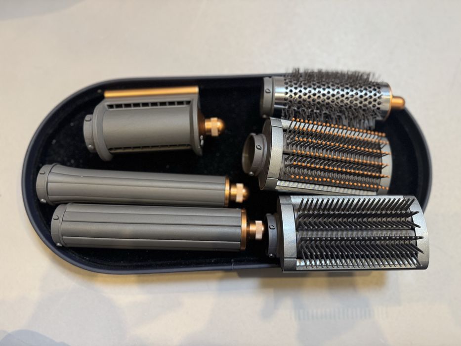 Dyson стайлер Airwrap