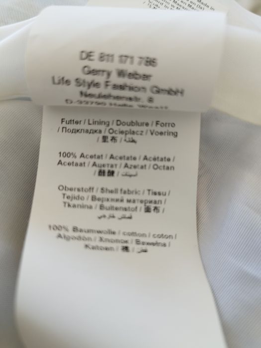 Linda saia de algodão totalmente forrada tamanho 42 francês. Estado mu