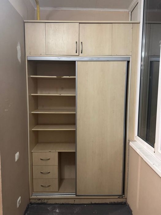 Шафа роздвижна без задньої стінки