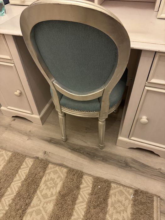 Krzesło tapicerowane używane