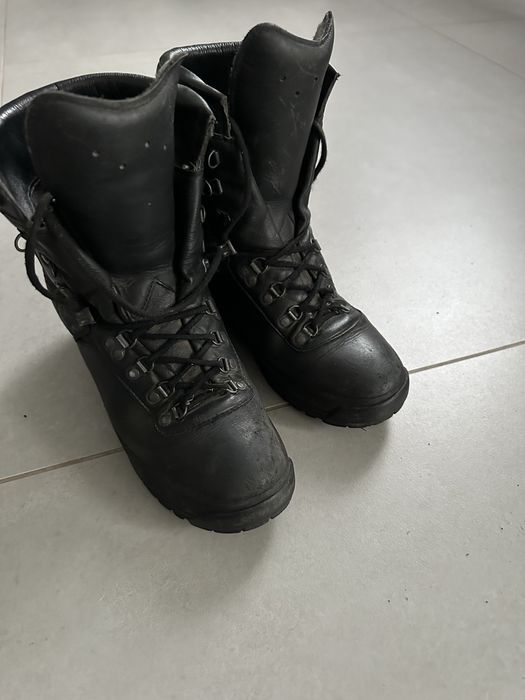 Buty trzewiki wojskowe Gore-Tex rozm. 42
