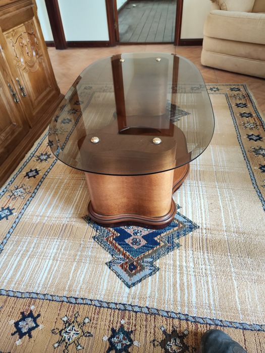 Mesa em vidro para sala