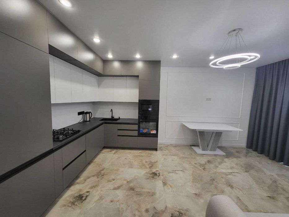 1 кімнатна квартира з новим ремонтом, ЖК Шевченківський