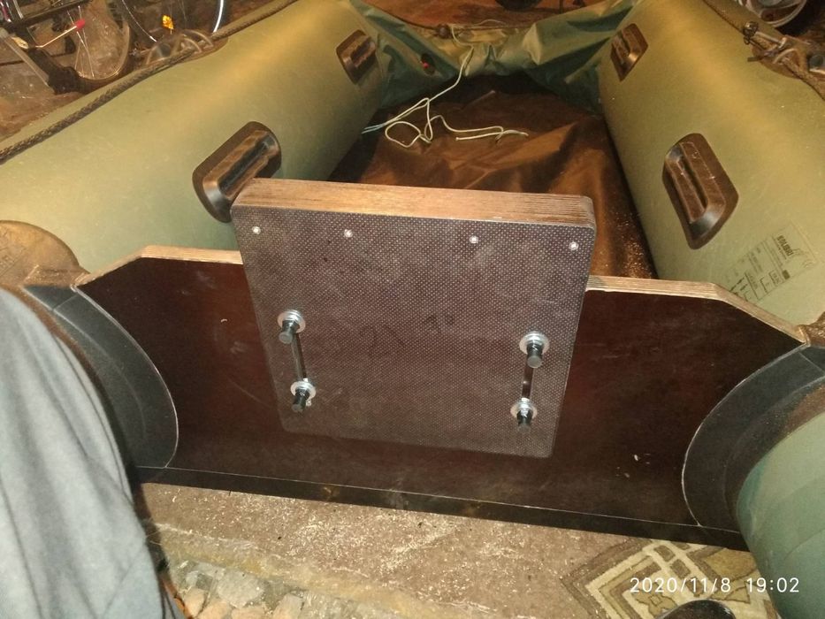 Поднять,наростить транец в лодке, поднять мотор лодочный, удлинитель т