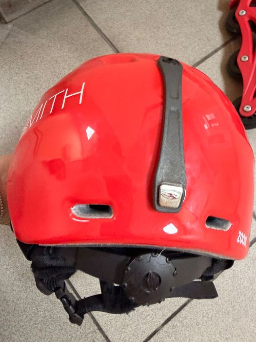 Шолом , шлем для ковзанів , роліков , вік 6-10 років