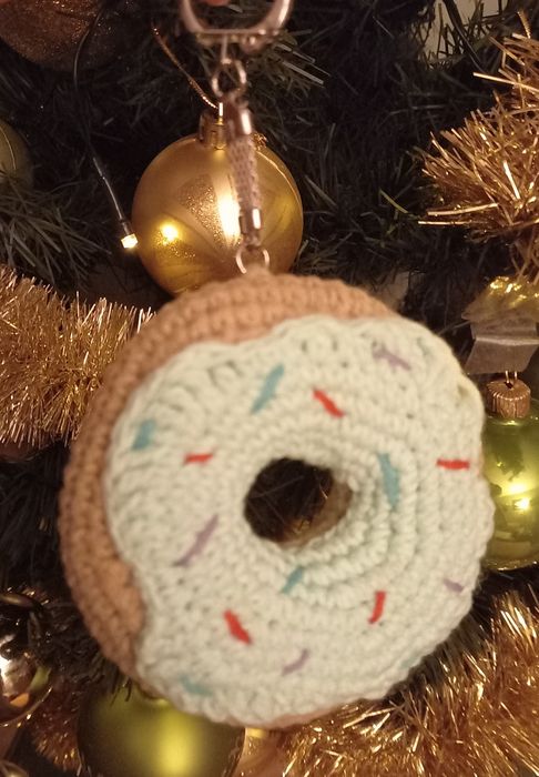Breloczek pączek, donat
