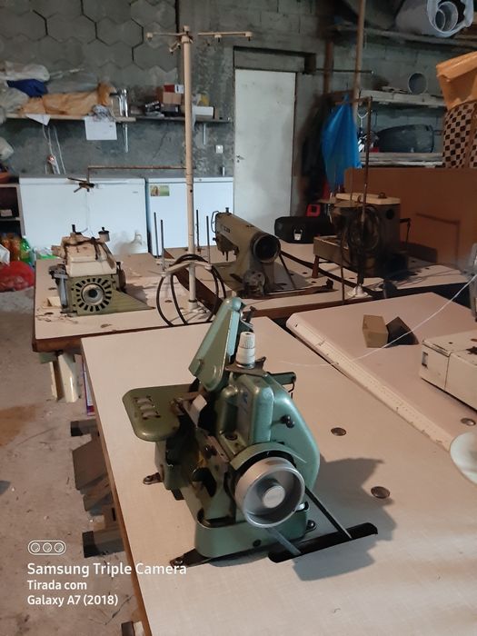 Máquinas de  costura industriais para pecas ou sucata