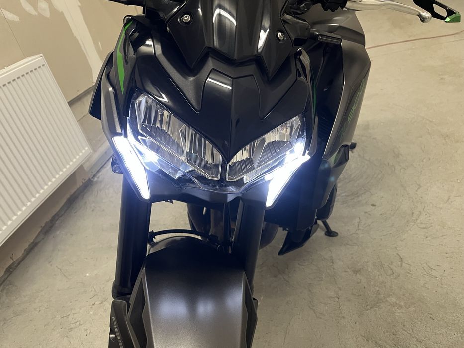 Kawasaki Z900 motocykl
