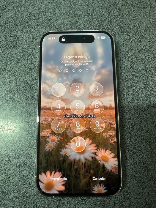 Iphone 14 Pro branco
