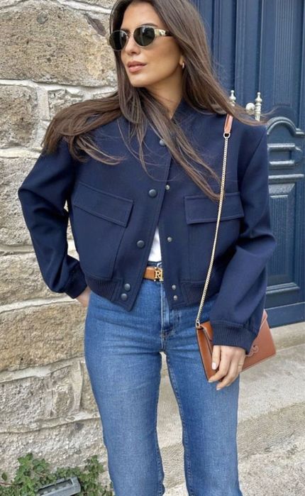 Бомбер Zara ,гарний стан