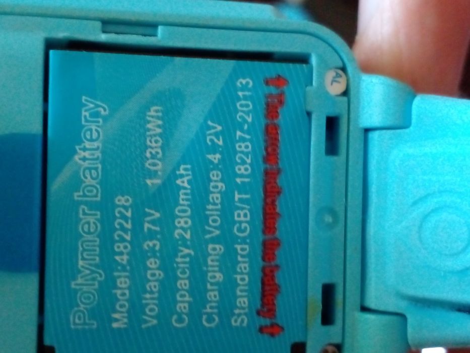 Memasang Sim Imoo Sim Card 3G Mini Personal GPS Tracker Smartwatch