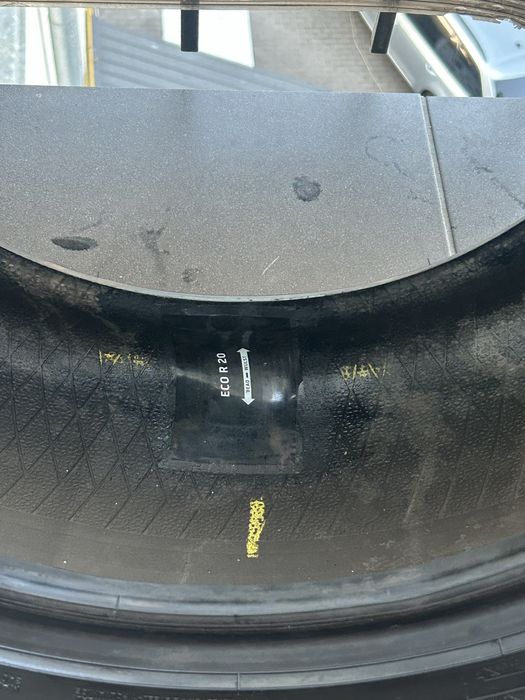 Зимова шина Goodyear UltraGrip Performance 245 45 18