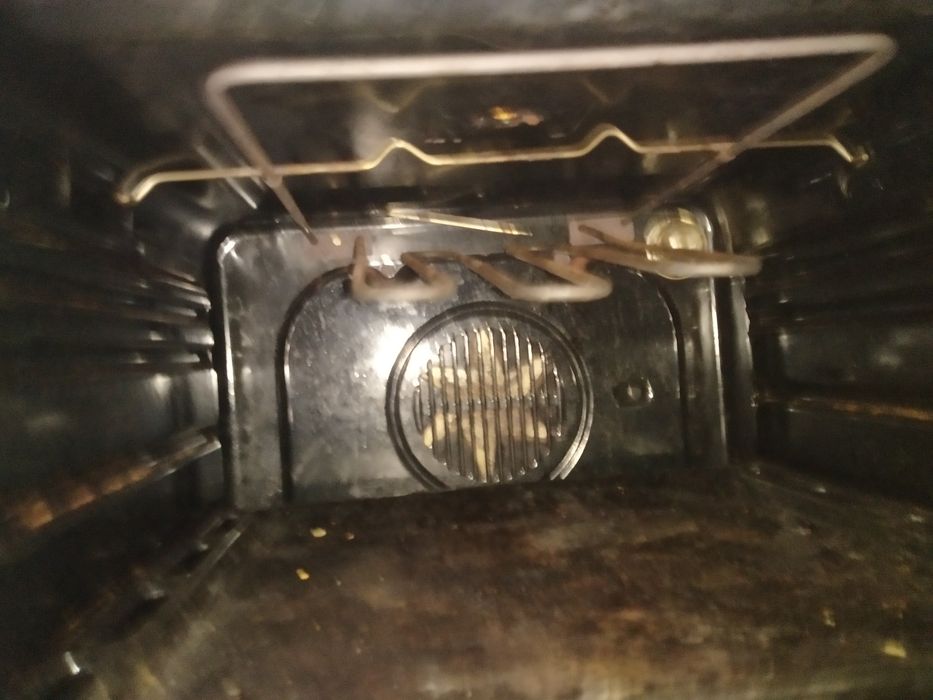 Духовка Ariston электро cisfb 51.2