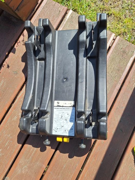 Baza recaro do fotelika Young profi plus