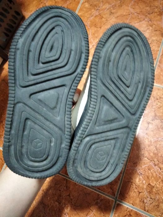 кросівки на хлопчика