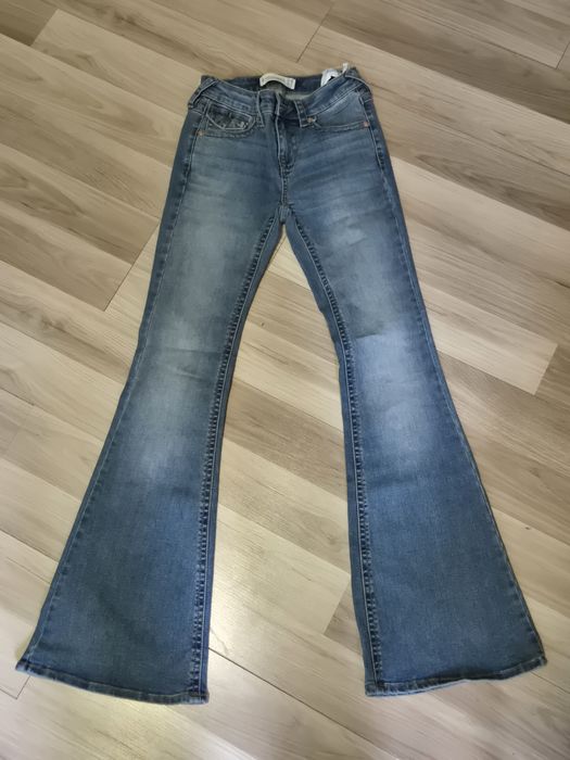 Джинси Stradivarius 34р