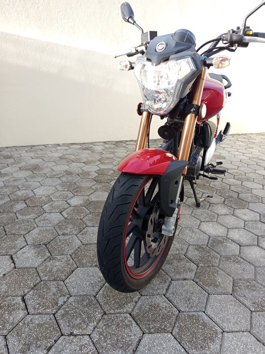 Keeway rkv 2016

Vendo Keeway RKV em excelent