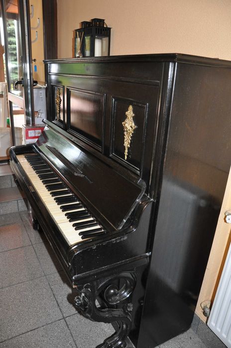 Sprzedam pianino
