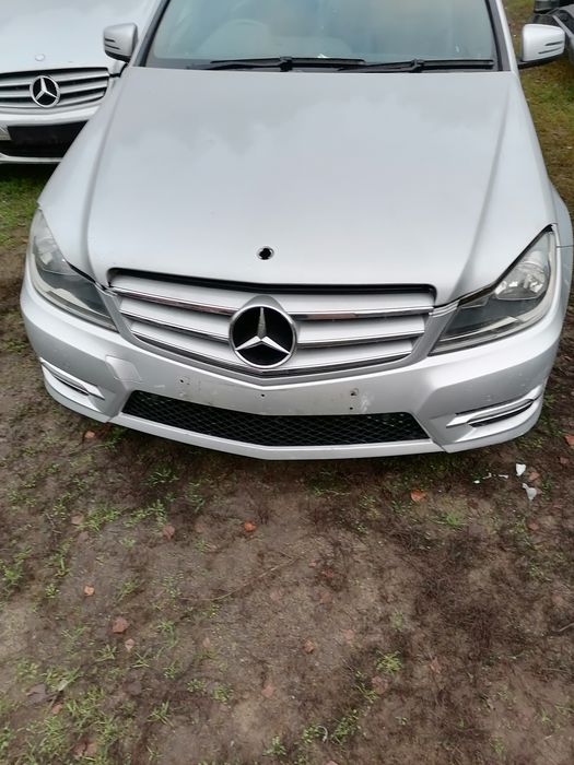 Mercedes 204 lift maska przód pokrywa silnika 775