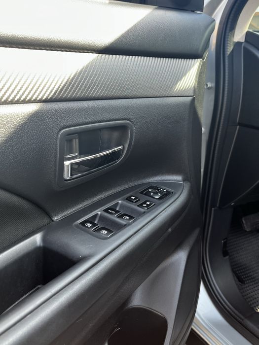Продаж Mitsubishi Outlander 3 | 2018 | 2.4L
