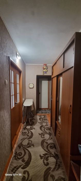 Оренда трикімнатної квартири на Шуменському . Ліфт працює .