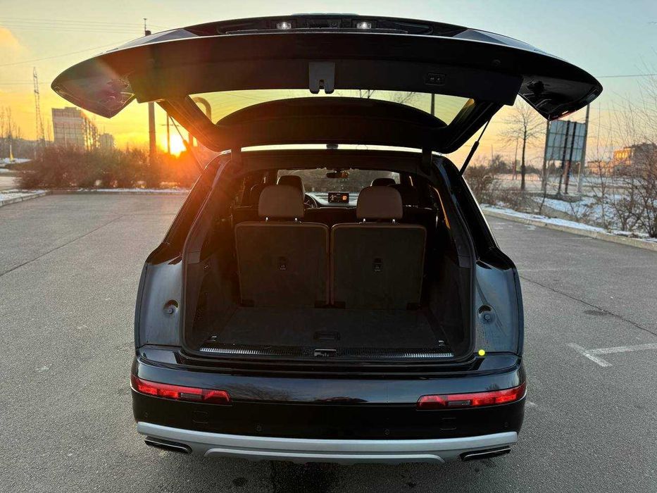 2018 Audi Q7 бенз