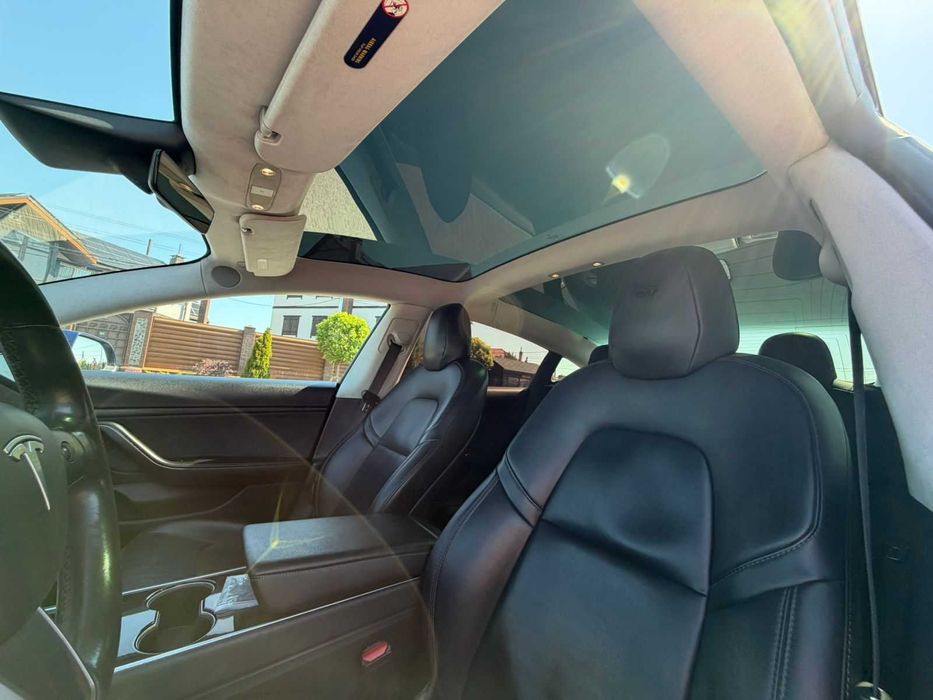 Tesla Model 3 2017 75 kWh RWD