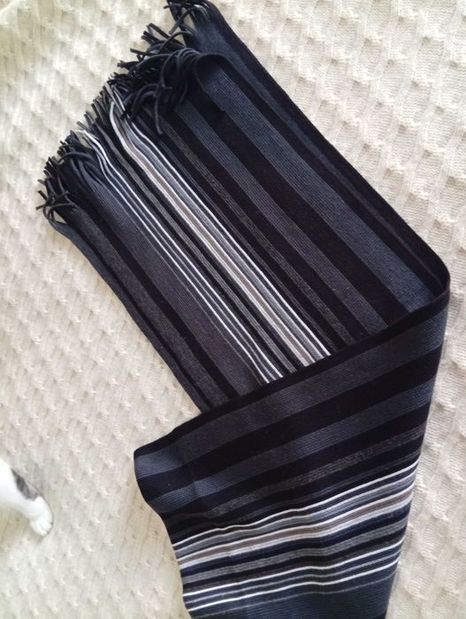 Cachecol riscas preto/cinzento/ branco