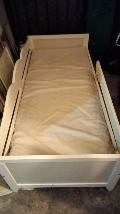 Cama de criança IKEA
