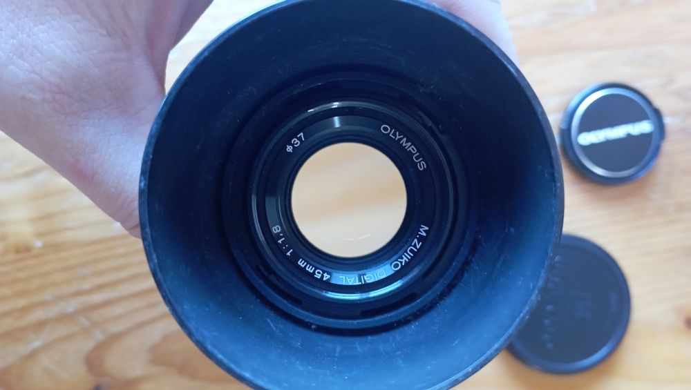 Olympus 45 1.8 mft m43