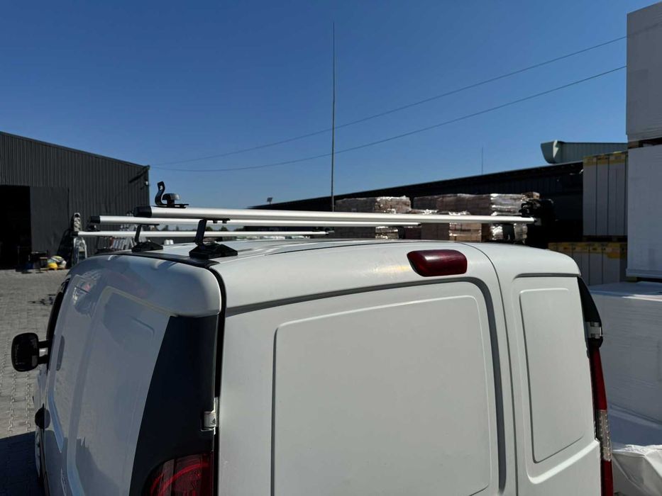 Аэро Поперечины D4 -штатные места Фиaт Доблo Макси