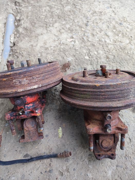 Редуктори бортові ЛУАЗ передні