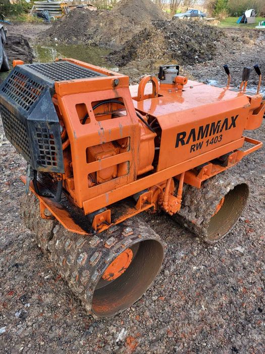 Zageszczarka walec  RAMMAX RW1402 stan idealny