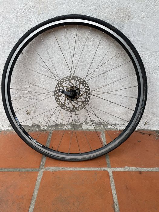 3 Bicicletas uma BMX e 2 de criança.