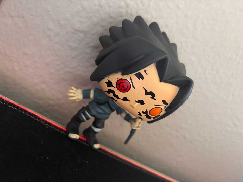 Boneco Sasuke – Versão Rinnegan e Sharingan