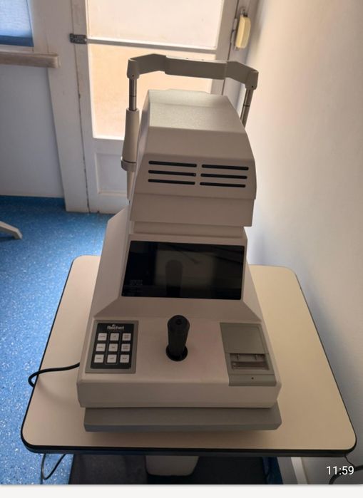 Equipamento de consultório de Oftalmologia