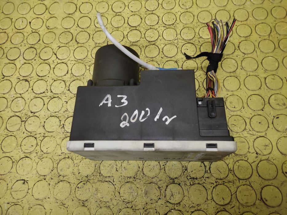 audi a3 8l pompka centralnego 8d0862257b