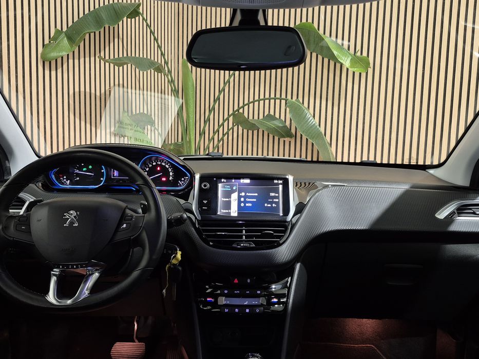 Peugeot 2008 1.6HDI - AUTOMÁTICO | GARANTIA | ALLURE